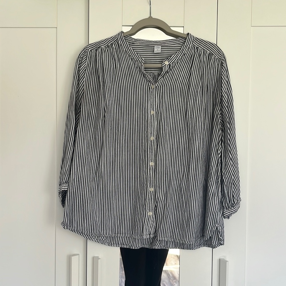 Old Navy • Blouse